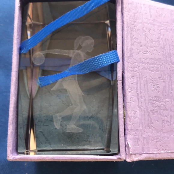 Crystal Glass Prism Tower - 3D Laser Etched - Female Bowler - Picture 10 of 12